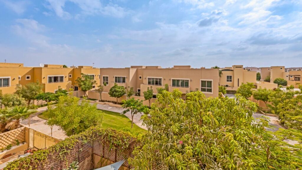 Raha Gardens,Al Raha Gardens,Villas in al Raha,al raha abu dhabi,al raha,al raha beach,al raha beach hotel,al raha apartments for sale,al raha apartment 3 bedroom Raha Gardens