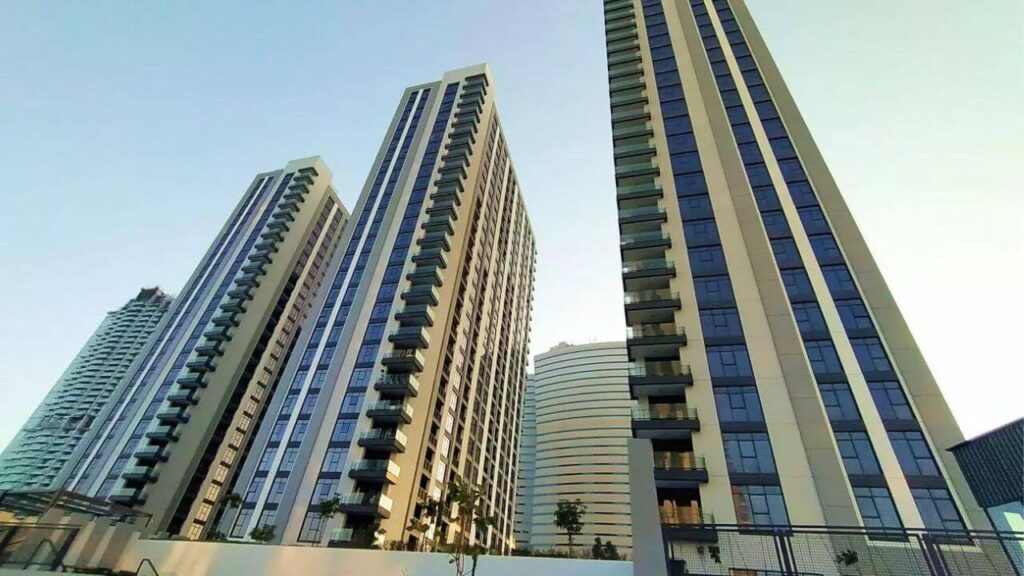 the bridges, the bridges apartments, the bridges abu dhabi, the bridges abu dhabi rent, the bridges shams abu dhabi, the bridges aldar abu dhabi, between the bridges abu dhabi, the bridges reem island abu dhabi, apartments for rent between the bridges abu dhabi the bridges